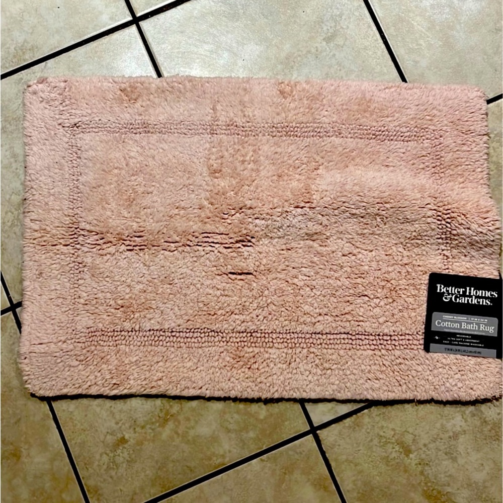 💥NWT Better Home & Gardens bathroom rug